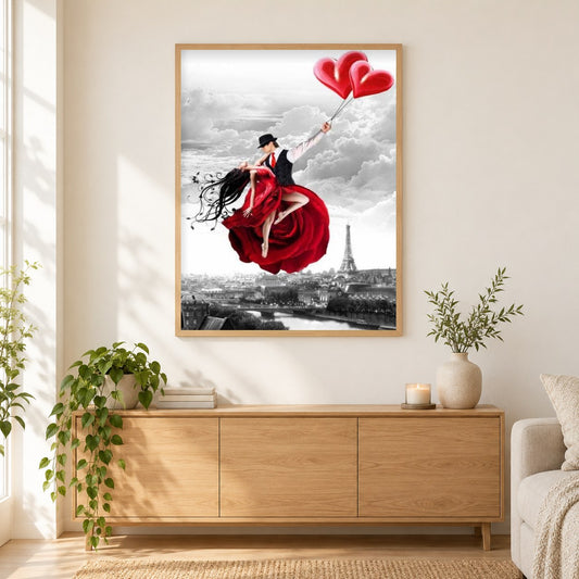 Liebespaar mit Liebesballons als gerahmtes Diamond Painting im Wohnzimmer