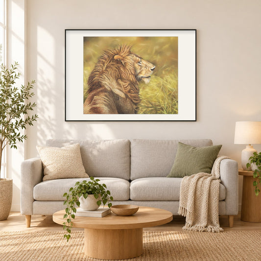Mara Löwe - Kunst des Eric Wilson als gerahmtes Diamond Painting im Wohnzimmer
