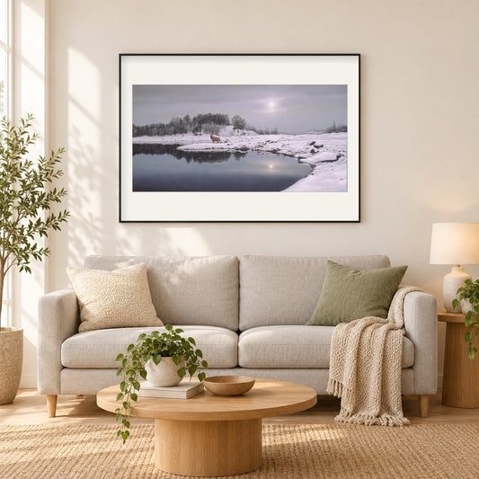 Reflexionen des Winters -  Kunst des Eric Wilson als gerahmtes Diamond Painting im Wohnzimmer