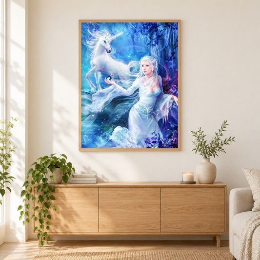 Schönes Mädchen und Einhorn Fantasie als gerahmtes Diamond Painting im Wohnzimmer